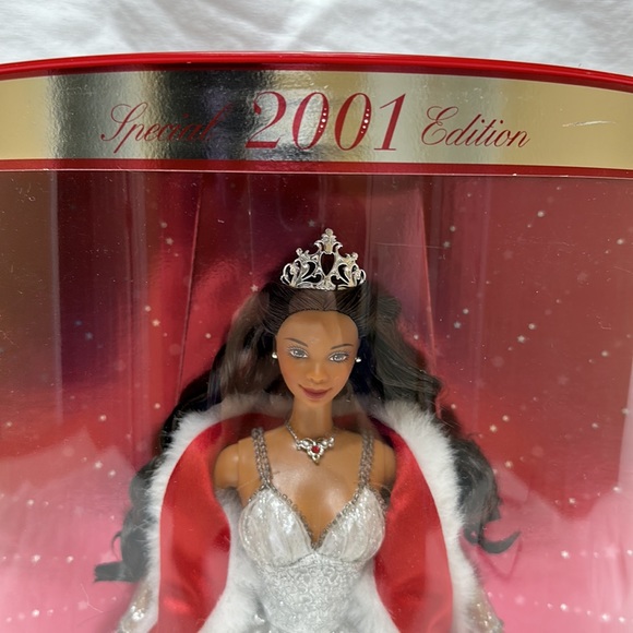 Holiday Celebration Barbie - Picture 2 of 10